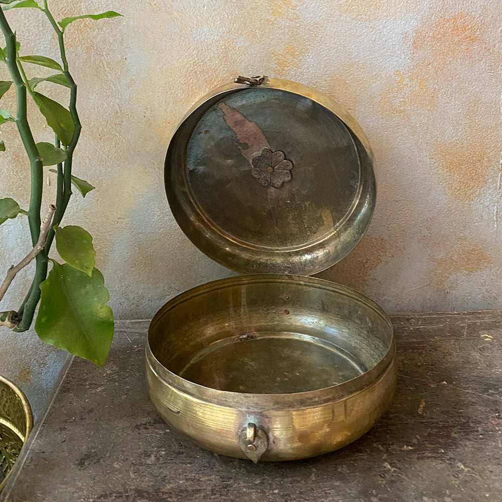 Antique Brass Medium Chapathi Box