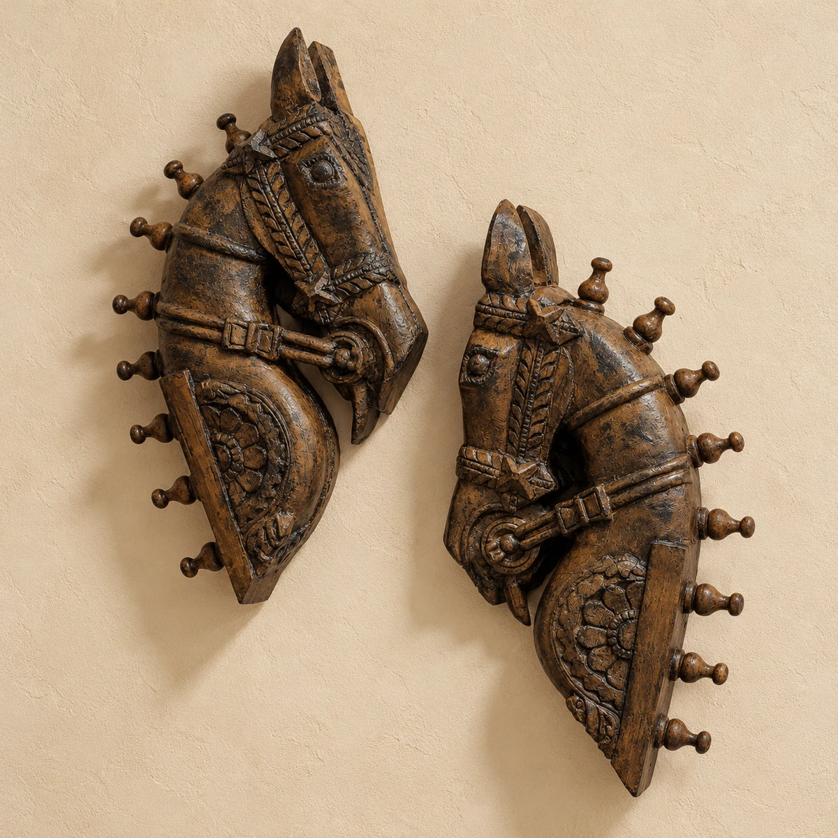 Carved Horse Head (1+1 FREE)