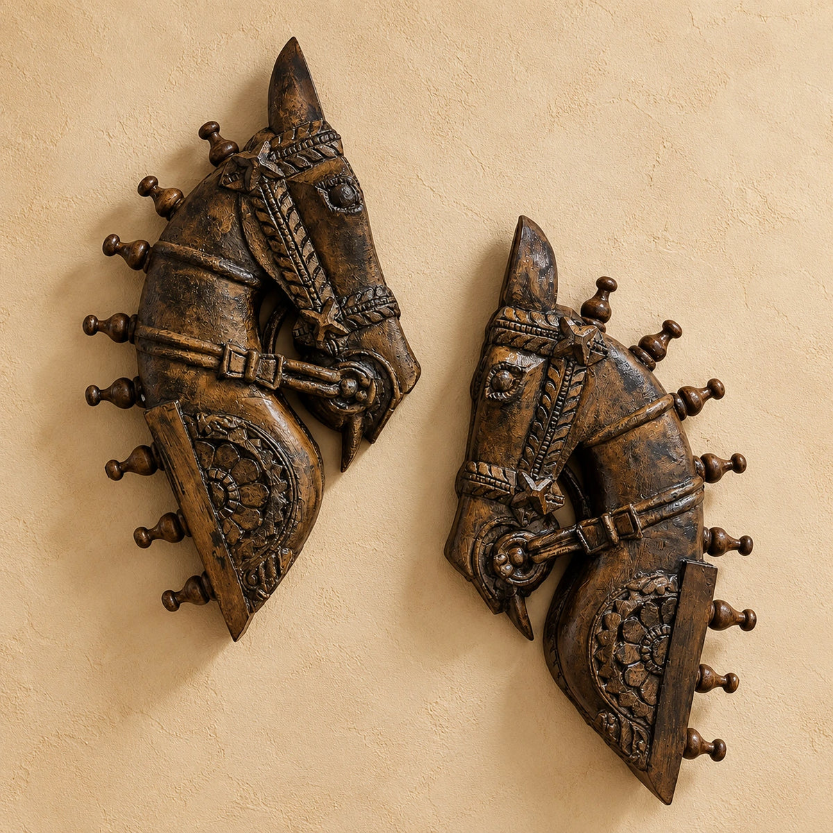 Carved Horse Head (1+1 FREE)