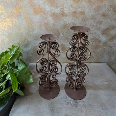 Iron Candle Holder (Single Piece)