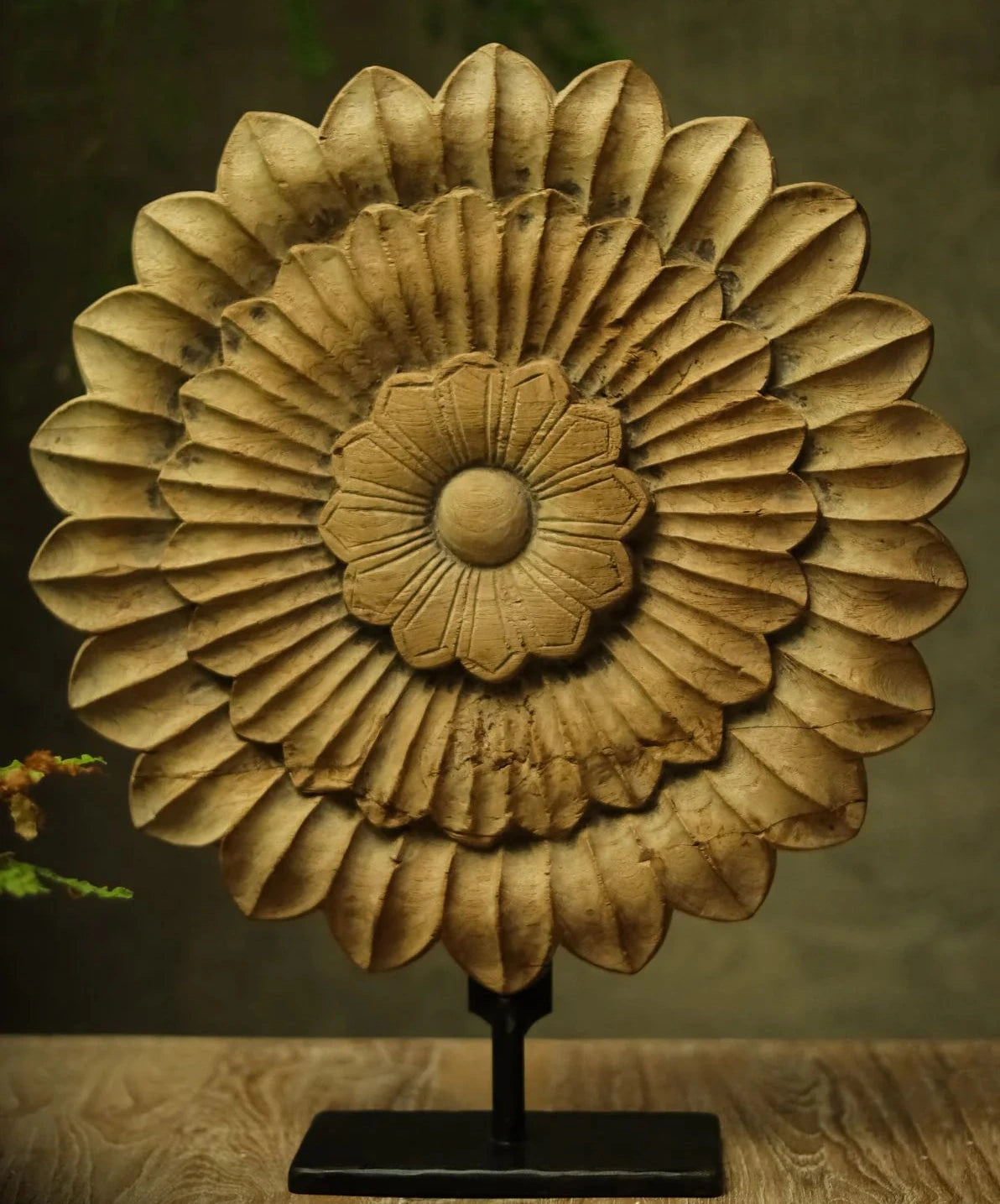 Drifted Wood Flower Decor - Dia 14"