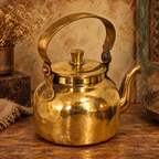 Traditional brass kettleBrass water kettle